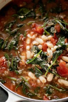 White Bean & Spinach Soup - The Healthy Dive
